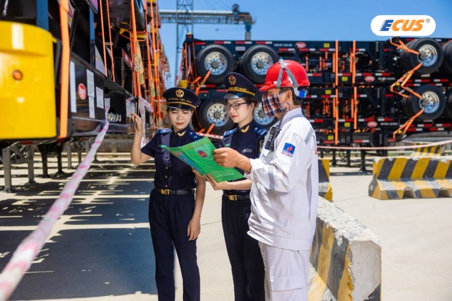 Kiểm tra chuyên ngành tại cảng xuất nhập khẩu