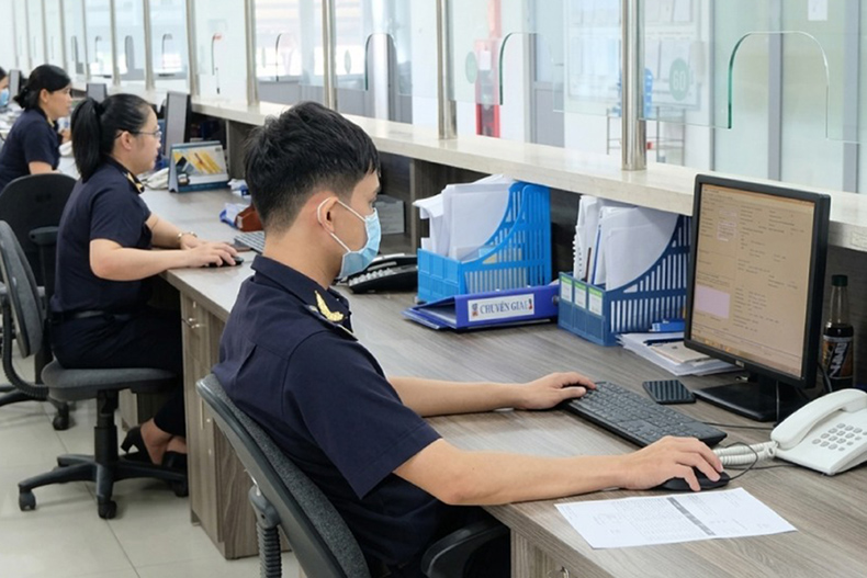 Trường hợp được giảm thuế XNK do hàng hóa đang trong quá trình giám sát của cơ quan HQ.