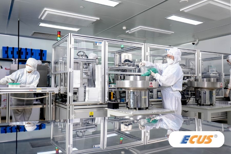 Thiết bị y tế được sản xuất tại Việt Nam.